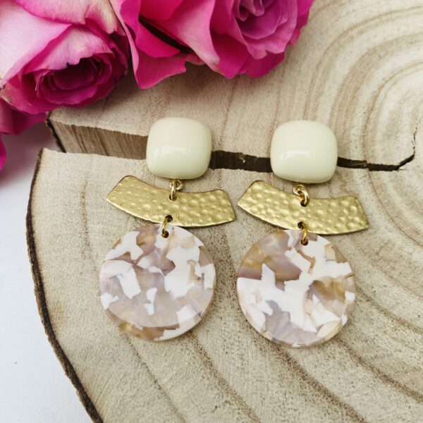 B33ACAC7-4AC8-4F51-B9B3-849D8D6352D0