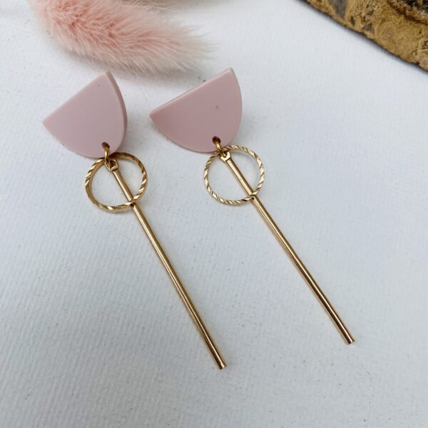 0D60014A-F167-494A-B39C-057D31978E0A