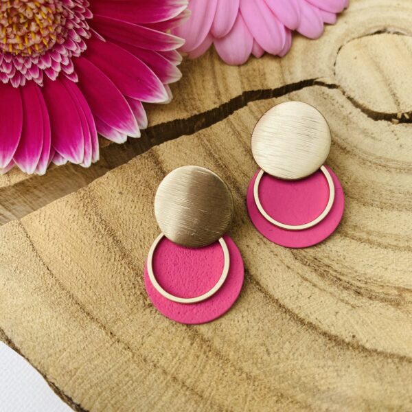 54BF18DD-F908-41C2-8E26-2FD4CD36BABD