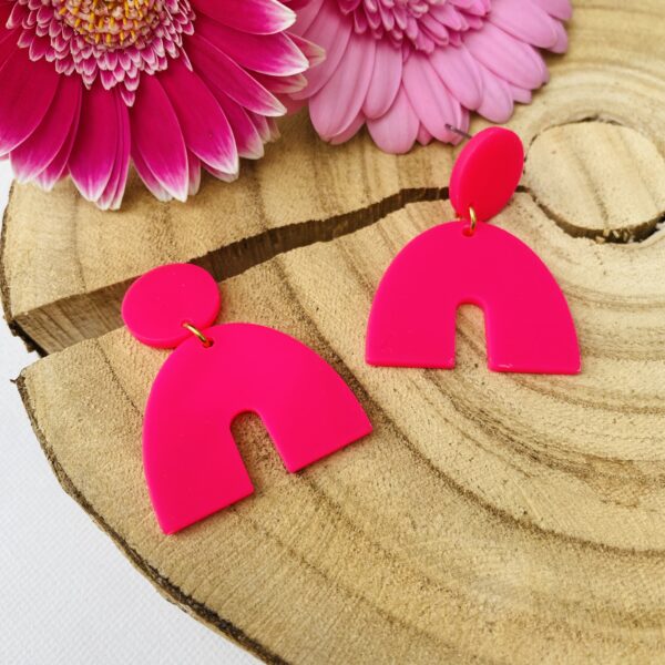 BED50B09-09E9-4358-9447-B79C00BE37A1