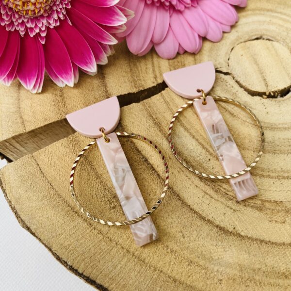 FF982FB6-930F-4651-A19E-FB995422A7F1